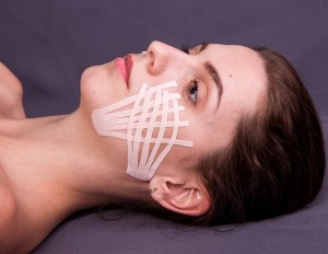 Кінезіотейп для обличчя CureTape Beauty 5 см x 5 м